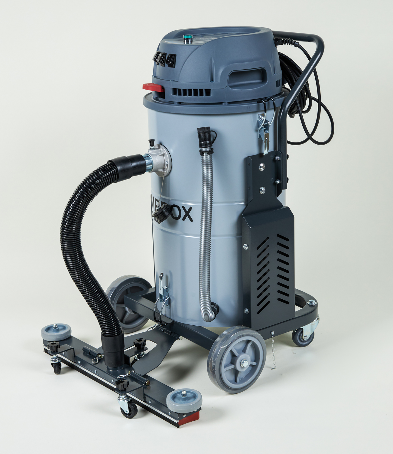 S3 L60 - пылесос для сухой и влажной уборки