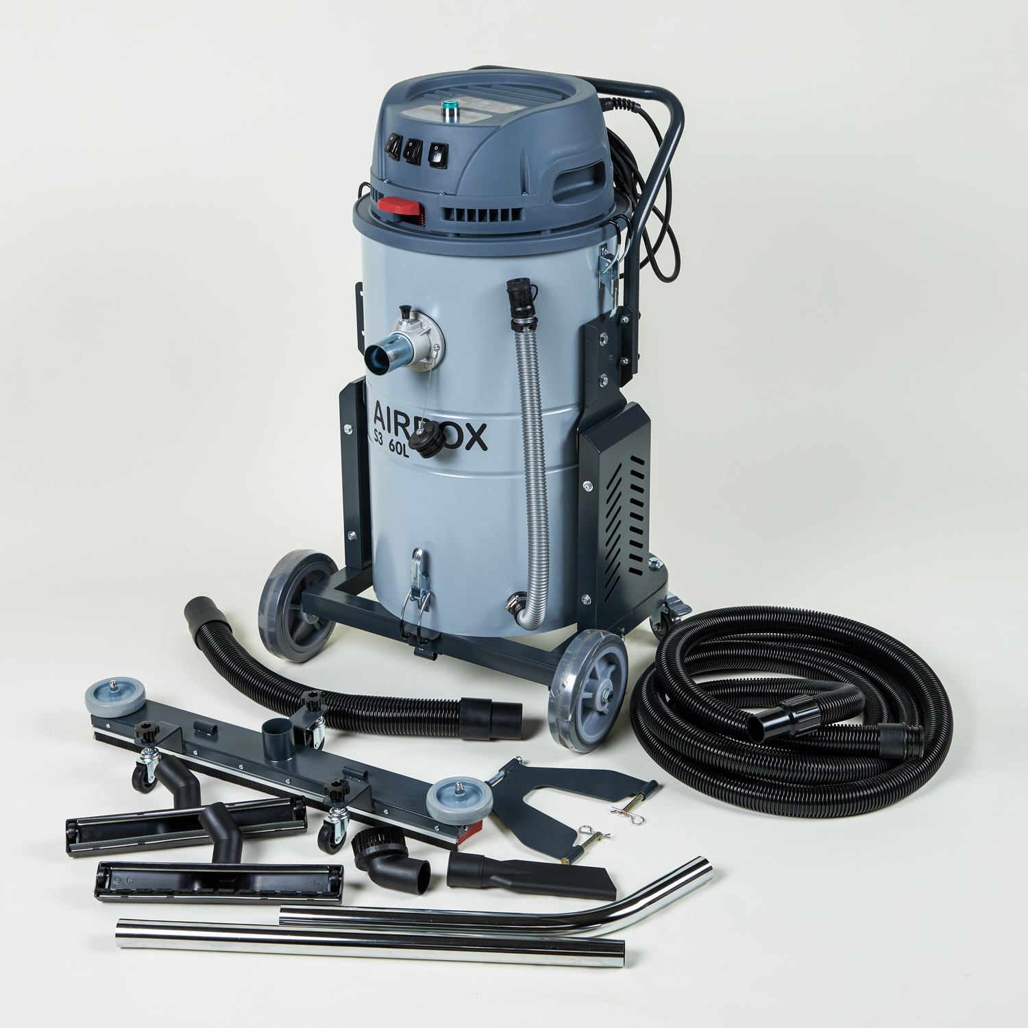 S3 L60 - пылесос для сухой и влажной уборки